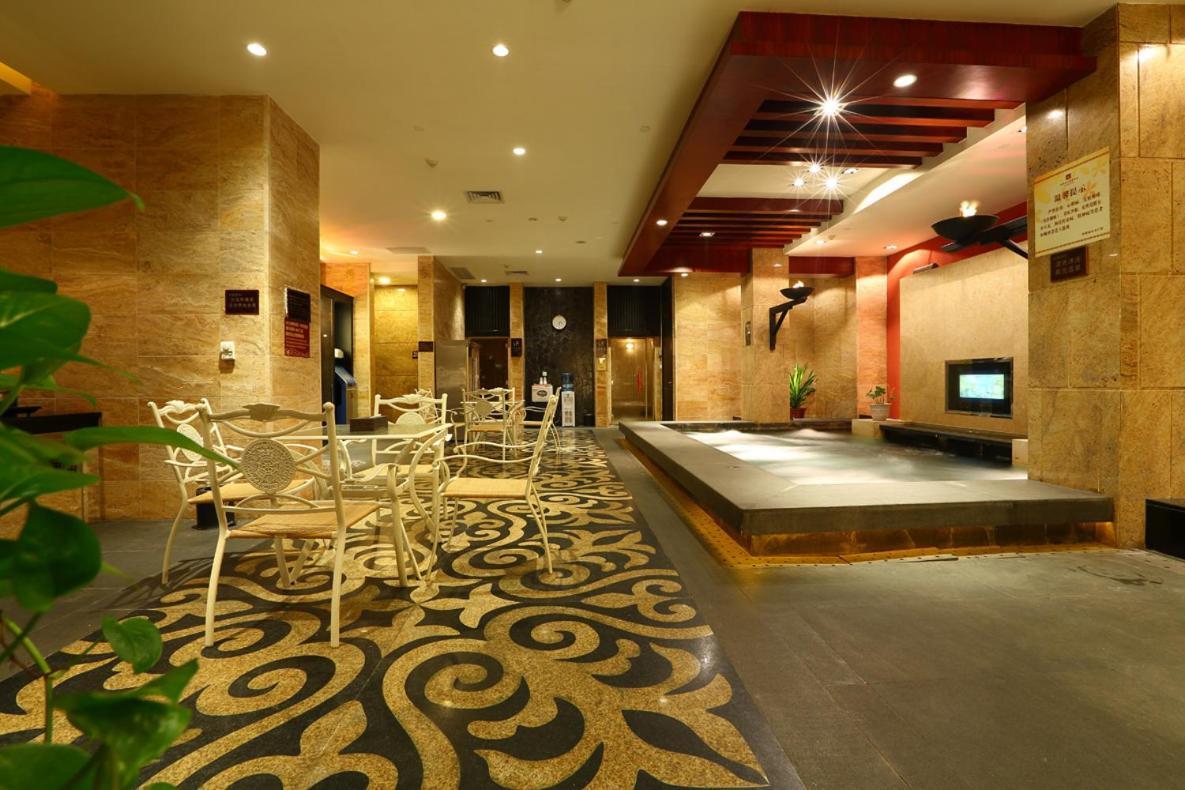 Green Lake Hot Spring Hotel Foshan Exterior foto