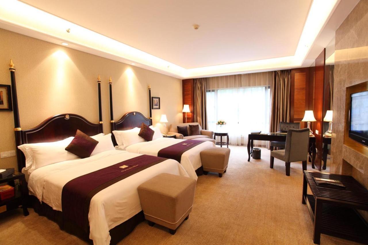 Green Lake Hot Spring Hotel Foshan Exterior foto